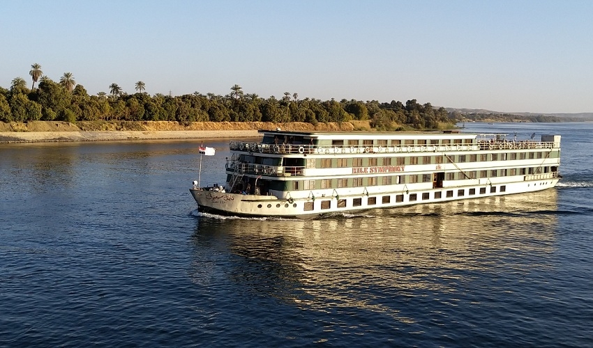 Cairo Lake Cruise and Nile Cruise Tours