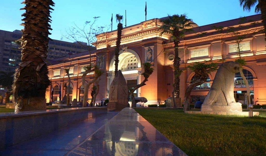 Egyptian museum, Cairo and Luxor from Hurghada
