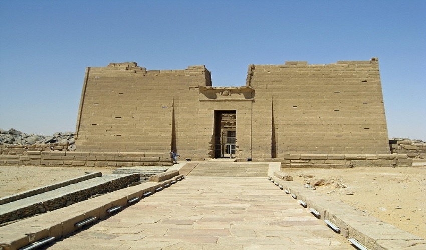 Kalabsha temple, Lake naser Egypt cruises