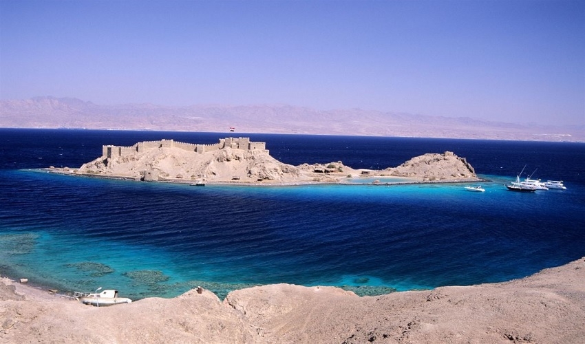 Aqaba Snorkeling Tours in Taba