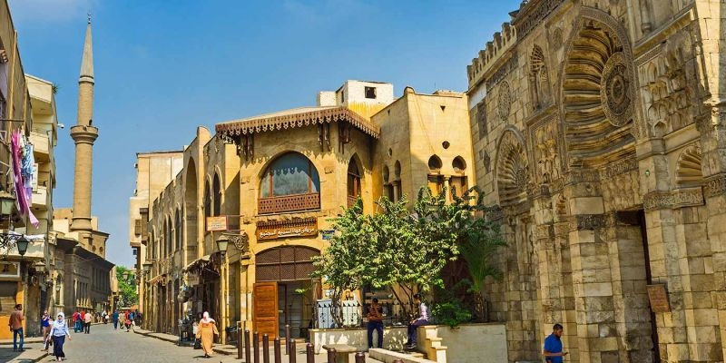 El-Moez Street in Cairo Day Tours
