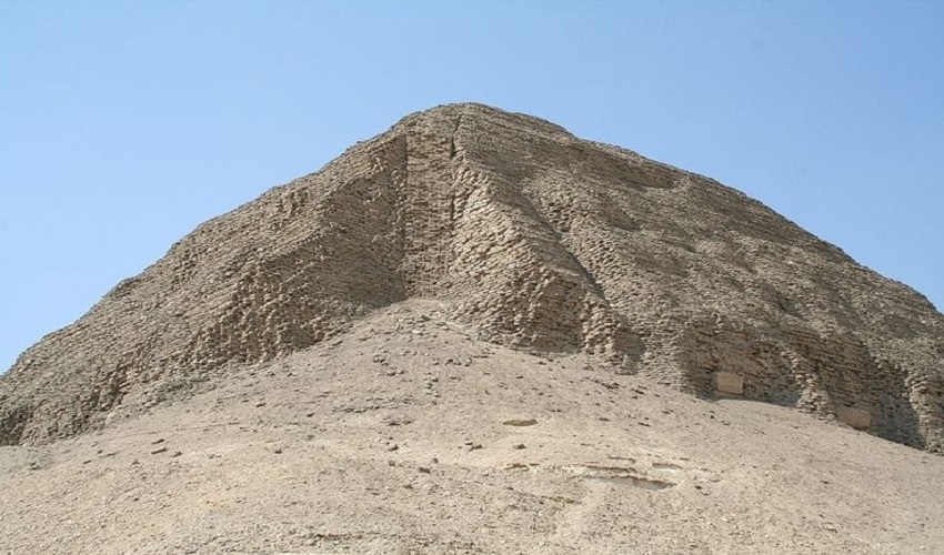 El Lahun pyramid, Fayoum day tour from Cairo