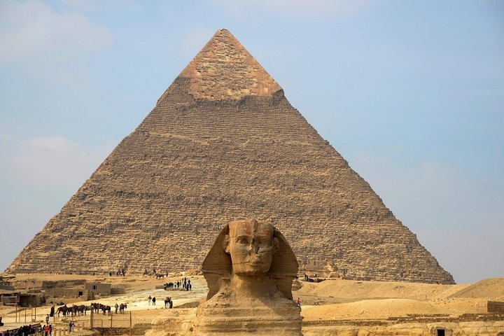 Tour to the Grand Egyptian Museum & Pyramids Tour